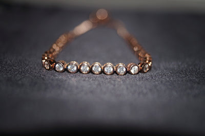 Aurora Rosé – Justerbart Armband i 925 Silver med Roséguldplätering och Klara Stenar – 10g