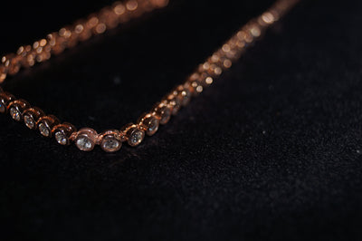 Aurora Rosé – Justerbart Armband i 925 Silver med Roséguldplätering och Klara Stenar – 10g