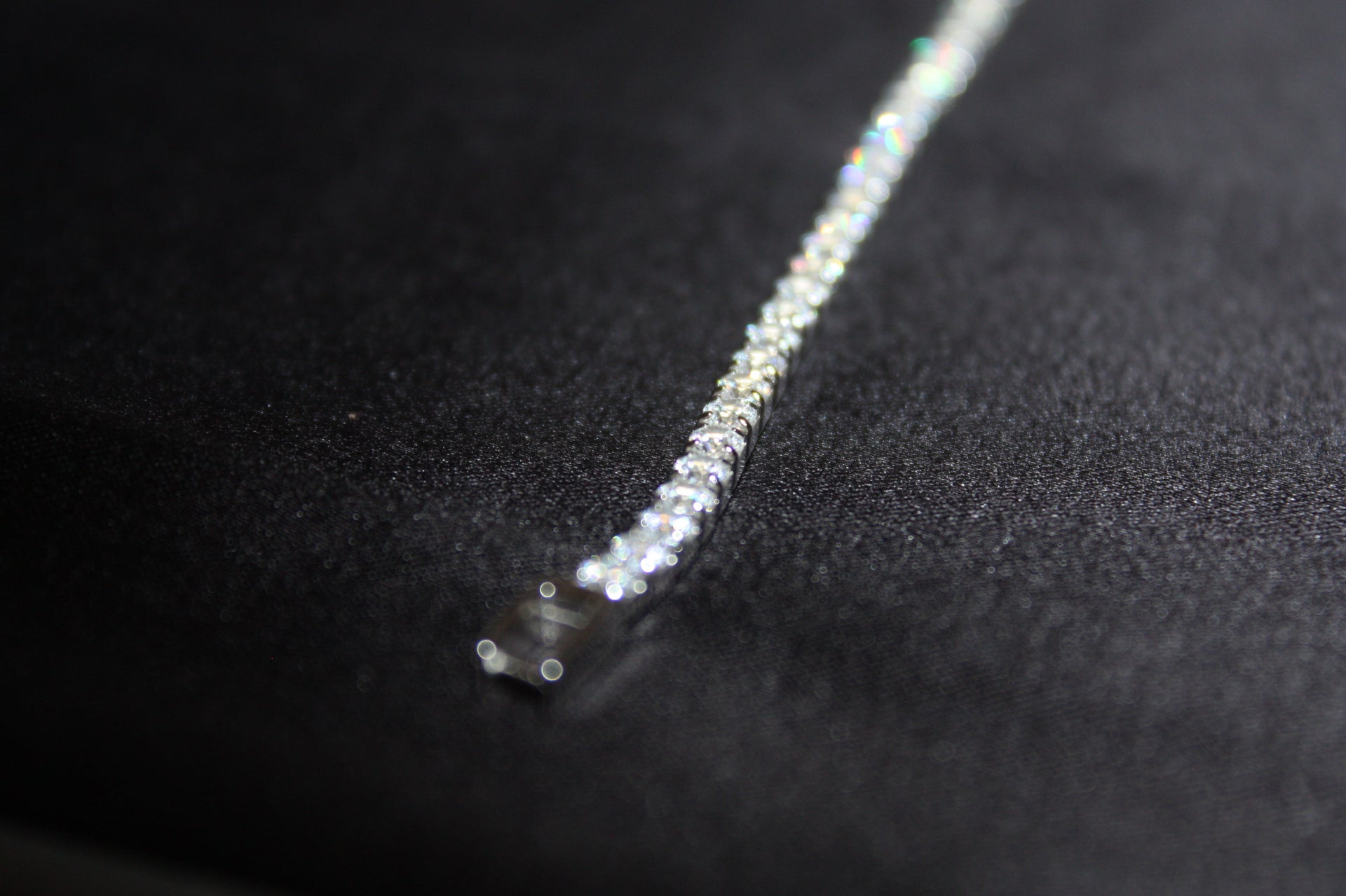 Tennisarmband i Äkta Silver – 