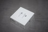 Apple AirPods 4 trådlösa hörlurar med laddningsetui (USB-C)
